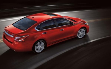 Nissan Altima 2014 – Pour le confort et l’espace